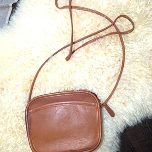 Vintage small leather coach crossbody purse Hadley 9935 British tan